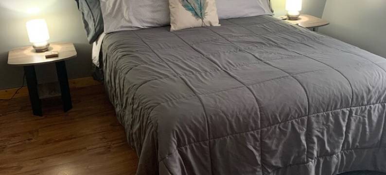 Bonfire Holler Cabin图片