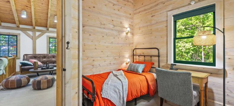 海滨小屋！码头、捕蟹、桨板、皮划艇、户外电影、卡拉OK等！(Waterfront Cabin! Dock, Crab, Paddle, Kayak, Outdoor Movie, Karaoke, and More!)图片