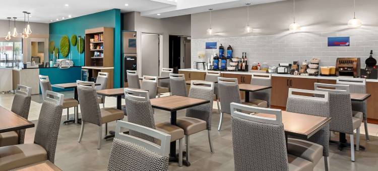 斯特韦斯特圣贝纳迪诺贝酒店(Best Western San Bernardino Hotel)图片