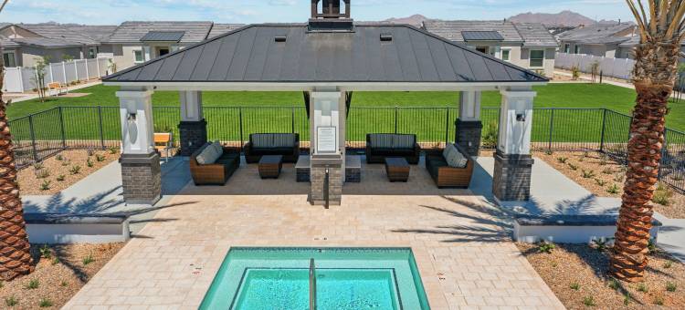 闪亮的现代家居带游泳池烧烤(Sparkling Modern Home in Buckeye with Pool,BBQ)图片