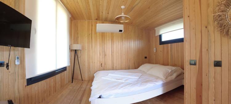 阿尔苏兹木屋(Arsuz Bungalov)图片