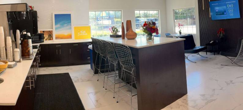 阿林顿温德姆戴斯酒店(Days Inn by Wyndham Arlington)图片