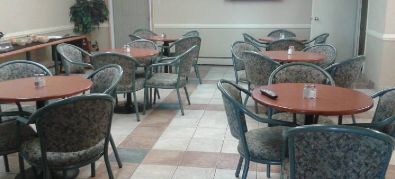 斯特昂佩德酒店(Stampeder Inn)图片