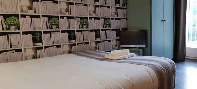 萨伏伊酒店(Savoy Hotel & Restaurant)图片