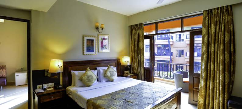 尼南斯大酒店(Neelams the Grand Hotel)图片