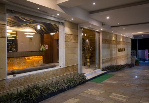 Visthara Inn Hotel Overview