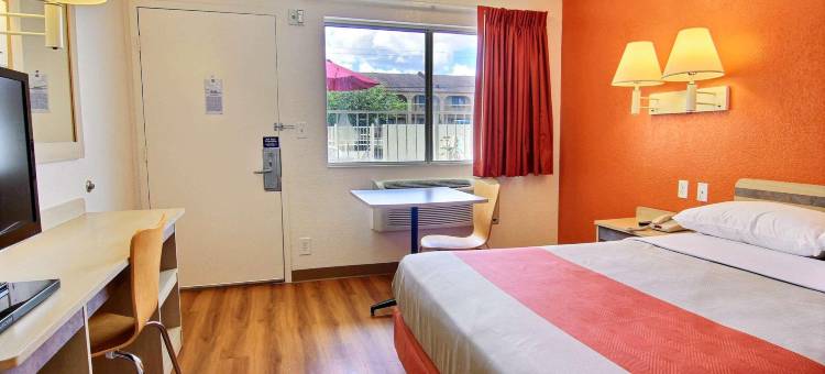 克恩斯维尔6号汽车旅馆(Motel 6 Kingsville, TX)图片