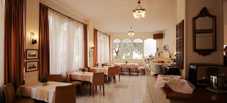 亚当斯酒店(Adam's Hotel)图片