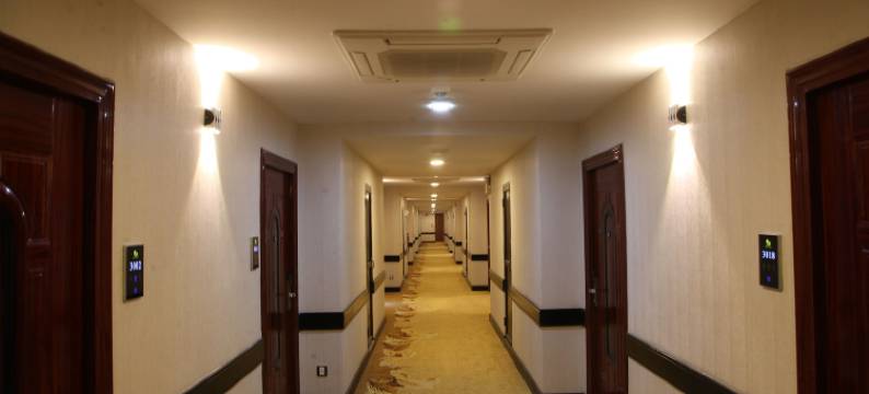 铭佳拉西里酒店(Mingalar Thiri Hotel)图片