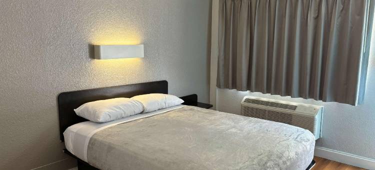 Motel 6 彭萨科拉，佛罗里达州 - 机场西(Motel 6 Pensacola, FL - West)图片