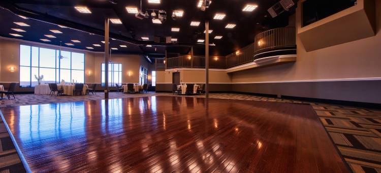 卡姆登湖度假酒店(Camden on the Lake Resort)图片