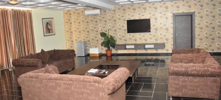 艾罗萨贝斯特韦斯特优质酒店(Best Western Plus Elomaz Hotel)图片
