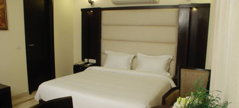 默里迪恩广场酒店(Hotel Meridian Plaza)图片