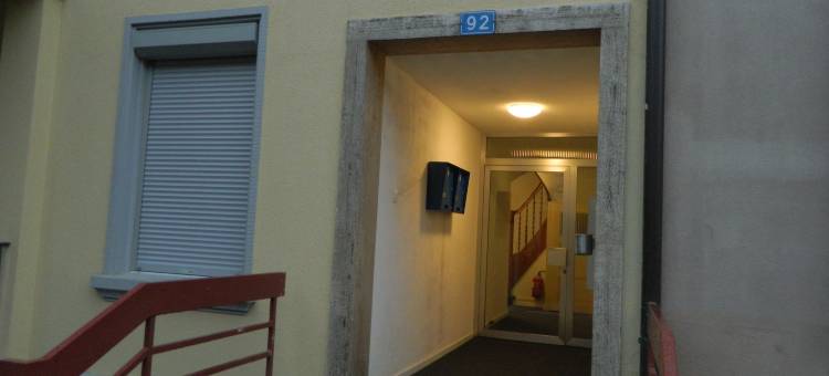 德尔斯伯格街瑞士之星出租公寓(Rent a Home Delsbergerallee - Self Check-IN)图片