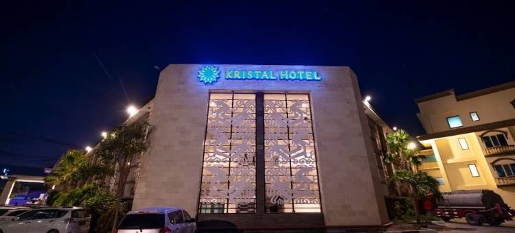 库邦克里斯塔尔酒店(Kristal Hotel Kupang)图片