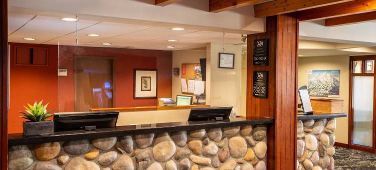 洛布斯蒂克小屋(Lobstick Lodge)图片