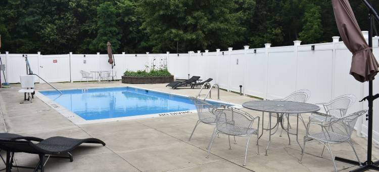 卡尼斯维尔-马丁斯堡品质套房酒店(Quality Inn & Suites Kearneysville - Martinsburg)图片