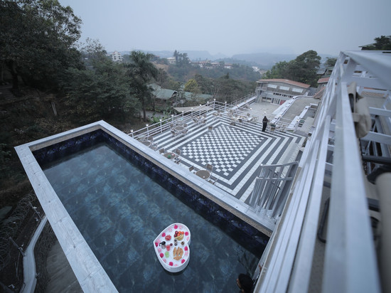 360 South, 坎达拉