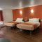 REGAL 8 INN & SUITES皇家八号旅馆及套房