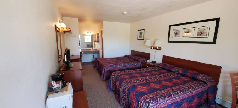 河畔汽车旅馆(Riverside Inn)图片