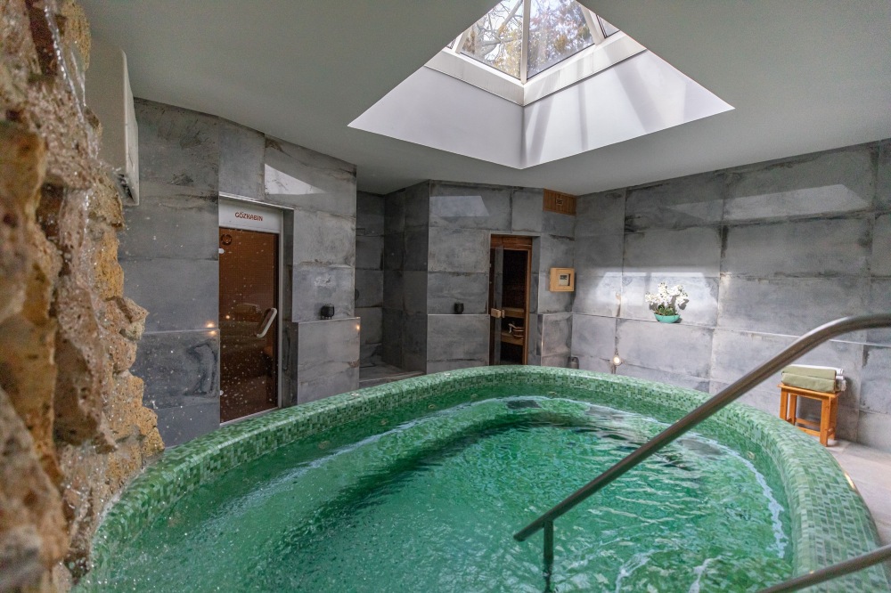 City Hotel MiskolcOver view