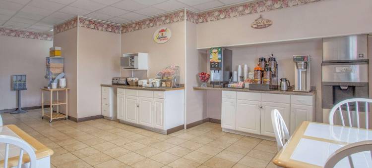 卡莱尔北温德姆速8酒店(Super 8 by Wyndham Carlisle North)图片