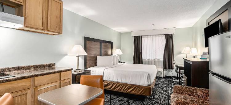 格兰德黑文温德姆呗盟套房酒店(Baymont by Wyndham Grand Haven)图片