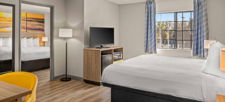 阿蒂西亚戴斯套房酒店(Days Inn & Suites by Wyndham Artesia)图片