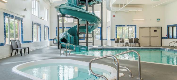 科克伦华美达酒店(Canalta Cochrane)图片