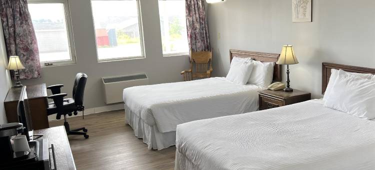 佛罗伦萨维尔旅馆，餐厅&游泳池(Ramada by Wyndham Florenceville)图片