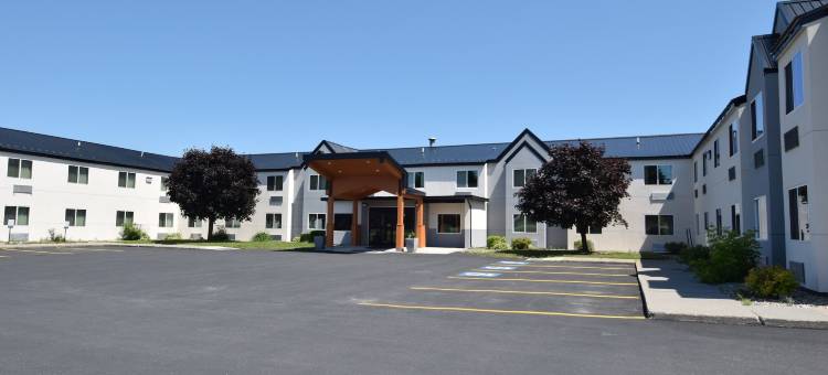 沃特敦-德拉姆堡品质套房酒店(Quality Inn & Suites Watertown Fort Drum)图片