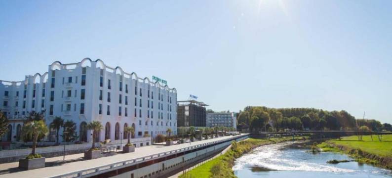 Relaxing Garden Retreat in Dax图片