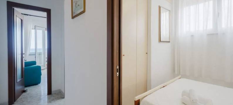 Apartment in Porto Torres with Private Terrace图片