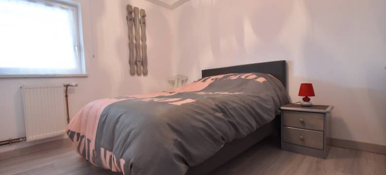 Cosy holiday home by the lake in Saint-Louis图片