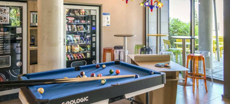 宜必思快捷阿尔尚日内瓦堡酒店(Ibis Budget Archamps Porte de Genève)图片