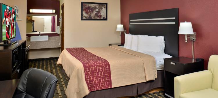 卡特斯维尔-艾默生/莱克波音特红顶酒店(Red Roof Inn Cartersville-Emerson/LakePoint North)图片