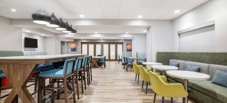 迈尔斯堡市中心汉普顿酒店(Hampton Inn by Hilton Fort Myers Downtown)图片