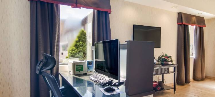 荷兰谷贝斯特韦斯特酒店(Best Western Dutch Valley Inn)图片