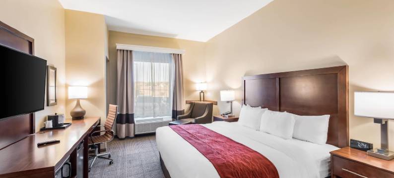 锡安公园区舒适套房酒店(Comfort Inn & Suites Zion Park Area)图片