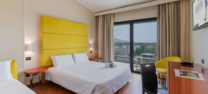 比萨机场B&B酒店(B&B Hotel Pisa Airport)图片