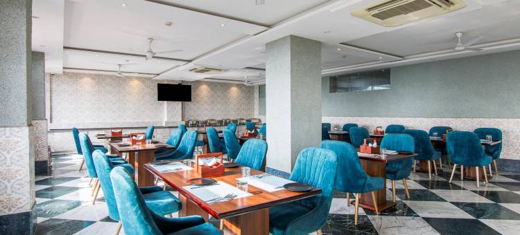 Treebo 特里内塔国际酒店(Treebo Trinetar International)图片
