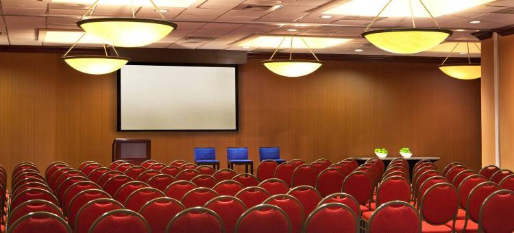 亚历山德里亚五角大楼南部万怡酒店(Courtyard Alexandria Pentagon South)图片