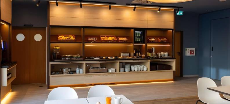 富尔达火车站B&B酒店(B&B HOTEL Fulda-Hbf)图片