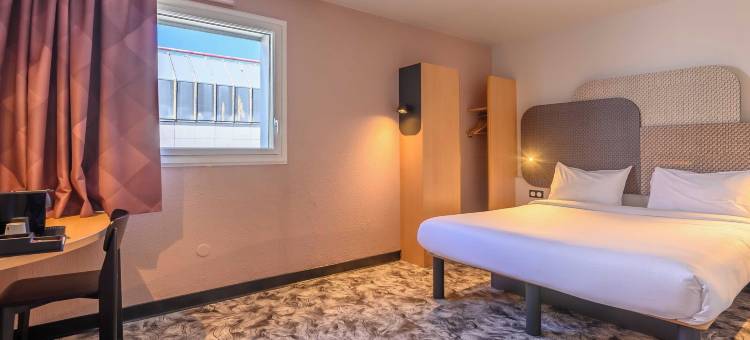 凡尔赛宫勒谢奈 B&B 酒店(B&B Hotel Versailles le Chesnay)图片