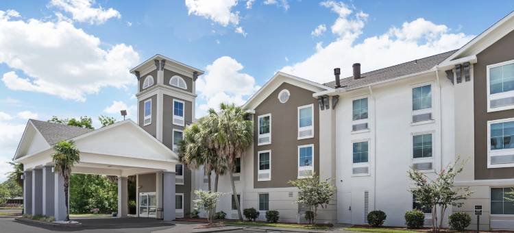 Holiday Inn Express 费尔霍普，指向明确(Holiday Inn Express FAIRHOPE-POINT CLEAR by IHG)图片