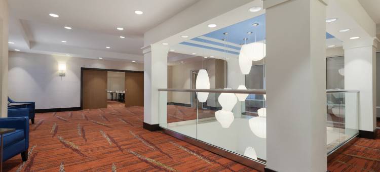 福尔斯彻奇希尔顿花园酒店(Hilton Garden Inn Falls Church)图片