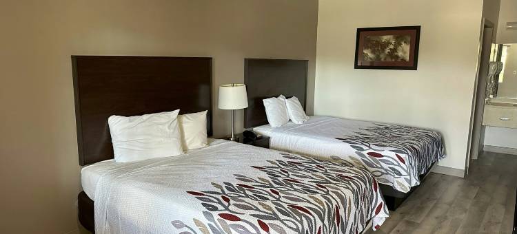 猎户座湖/奥本山红顶套房酒店(Red Roof Inn & Suites Lake Orion/ Auburn Hills)图片