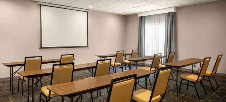 四城国际机场莫林欢朋套房酒店(Hampton Inn & Suites Moline-Quad City Int'l Arpt)图片