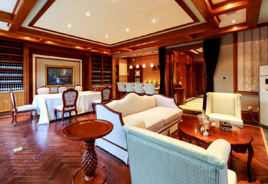 Meishi Meishu Villa Hotel Overview