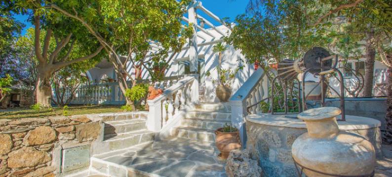 维斯塔拜瓦丝酒店(Vista Vaios Rooms & Studios Pension)图片